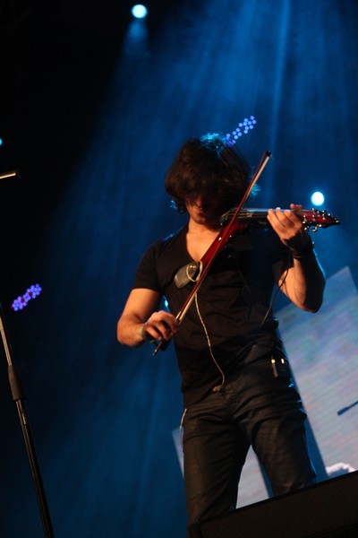 Avo Demirdjian in Concert